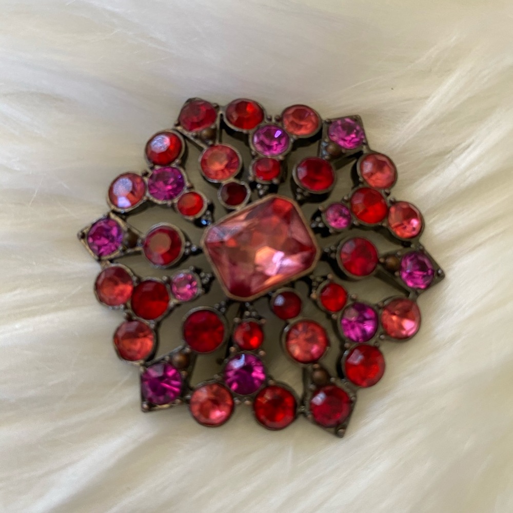 Vintage pin